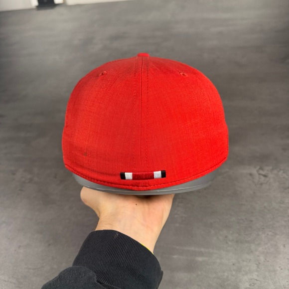 Nike Ohio State Buckeyes Hat Classic99 Dri-FIT Cap Red Black Stretch Flex Fit - Picture 5 of 9